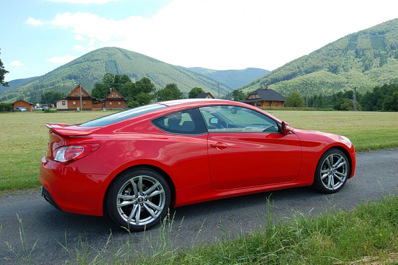 Hyundai Genesis Coupe