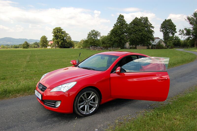 Hyundai Genesis Coupe