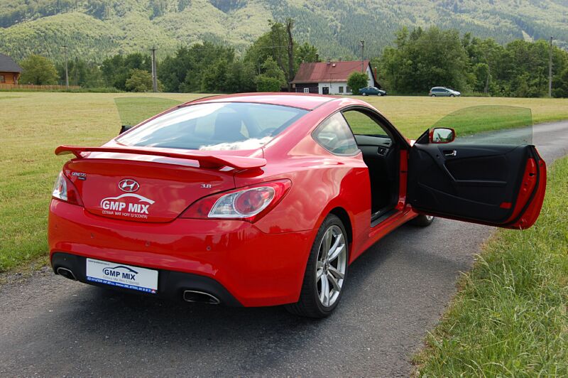 Hyundai Genesis Coupe