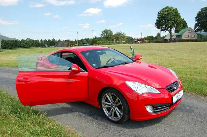 Hyundai Genesis Coupe