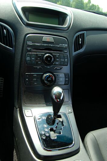 Hyundai Genesis Coupe
